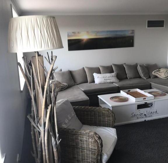 Deluxe Suite Sea View, Strand No.1