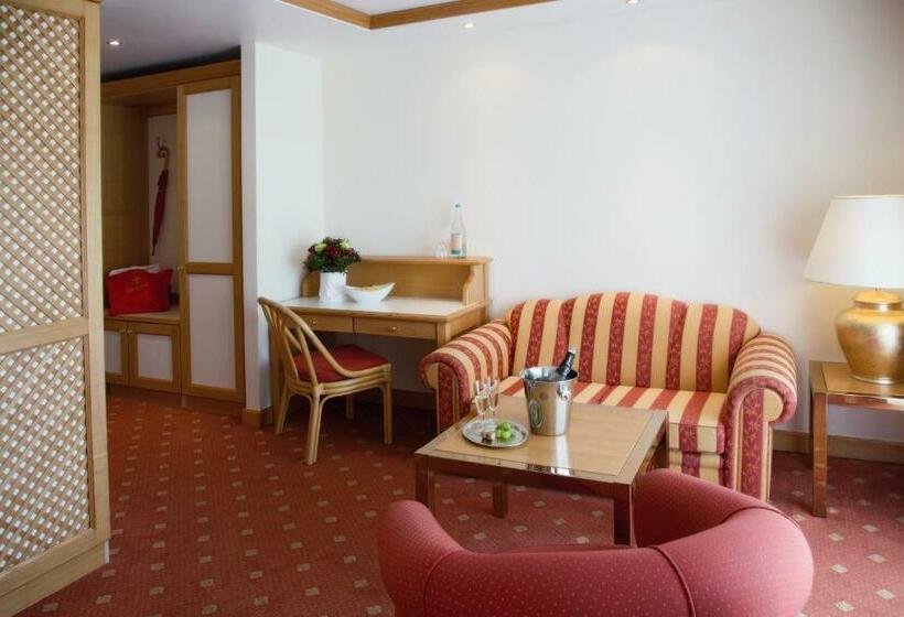 Номер Superior, Thermenhotel Quellenhof