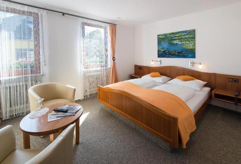 스탠다드 룸, Weinhaus Weis