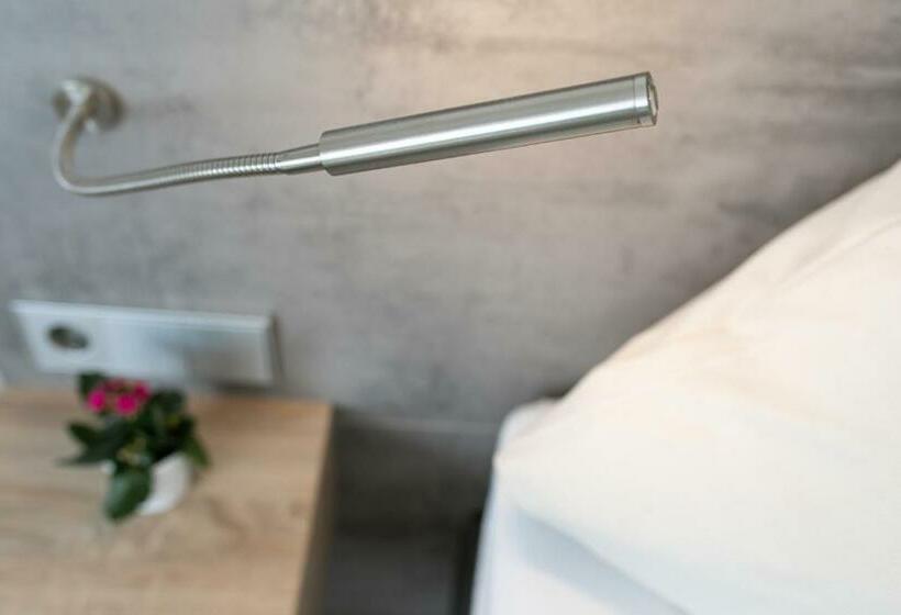 غرفة قياسية رباعية, Zur Blume Hotel & Restaurant Efringen Kirchen Bei Basel