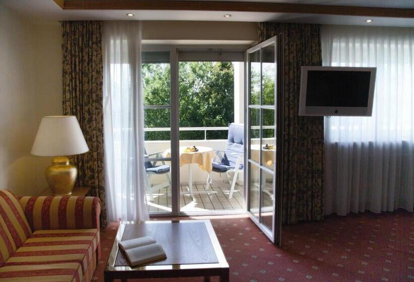 Люкс, Thermenhotel Quellenhof