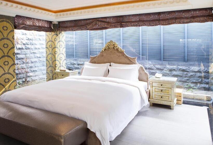 سوئیت پرزیدنت, Allur Boutique Motelkao Hsiung Branch