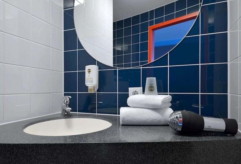 غرفة قياسية, B&b Hotel Saarbrücken Hbf