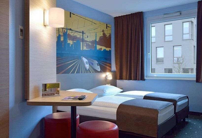 Номер Стандарт, B&b Hotel Saarbrücken Hbf