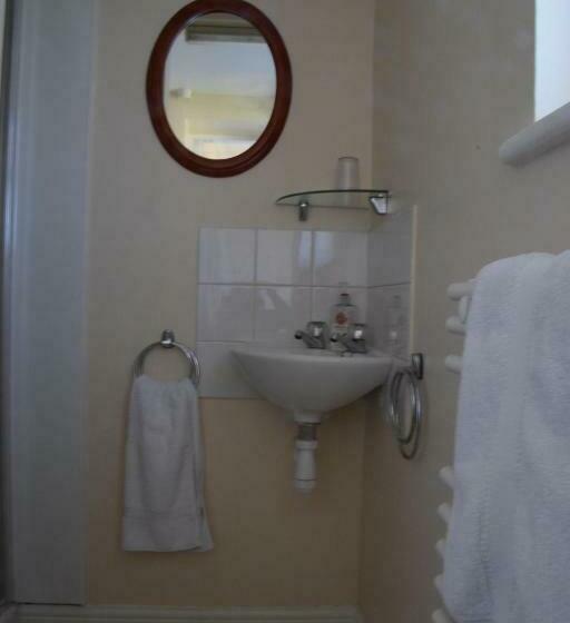 스탠다드 룸, Kingsleigh Guest House