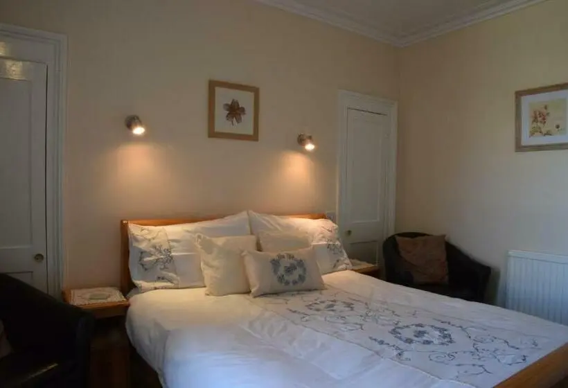 スタンダードルーム, Kingsleigh Guest House