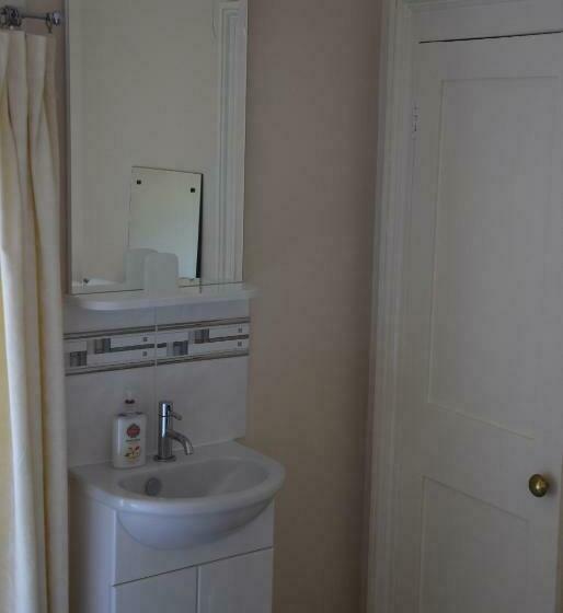 스탠다드 룸 공동 욕실, Kingsleigh Guest House