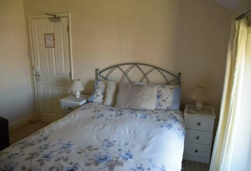 バス共有のスタンダードルーム, Kingsleigh Guest House