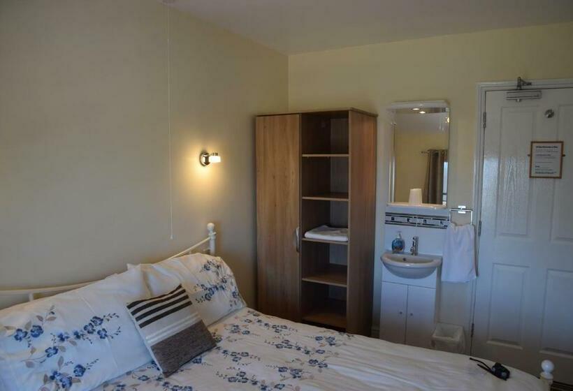 스탠다드 룸 공동 욕실, Kingsleigh Guest House