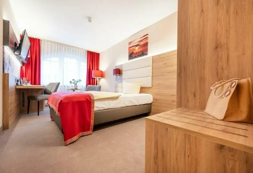 Standard Yhden Hengen Huone, Centralhotel Binz