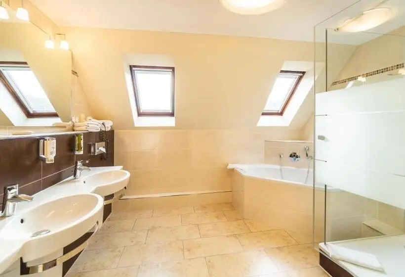 Juniorsviitti Merinäkymä, Centralhotel Binz