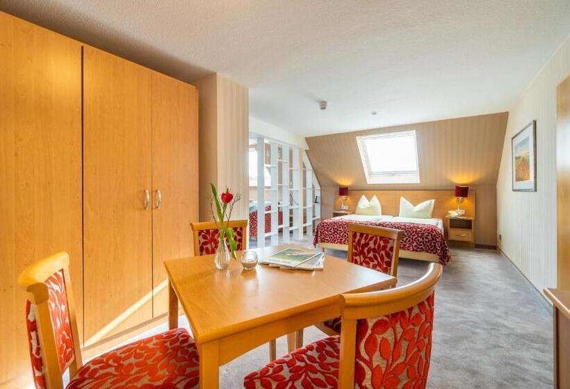 小型套房带海景, Centralhotel Binz