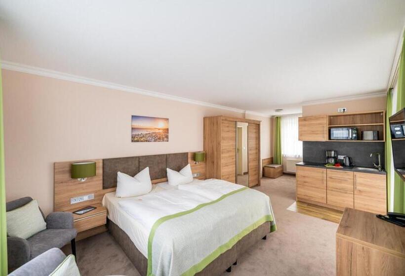 Студия Стандарт, Centralhotel Binz