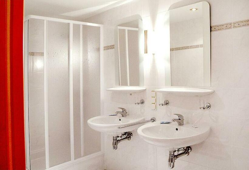 Номер Стандарт Индивидуальный, Pension Bergkranz