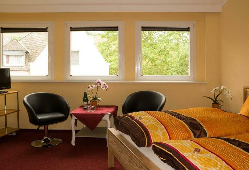 スタンダードルーム, Arns