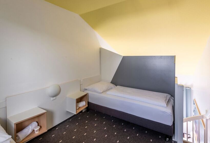 غرفة عائلية, B&b Hotel Aachen Würselen