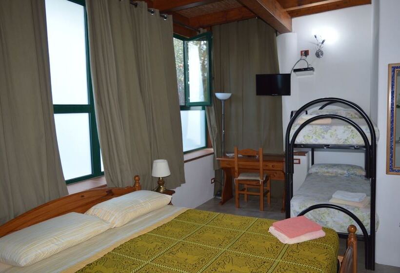 Четырехместный Номер Стандарт, B&b Il Giardino Segreto