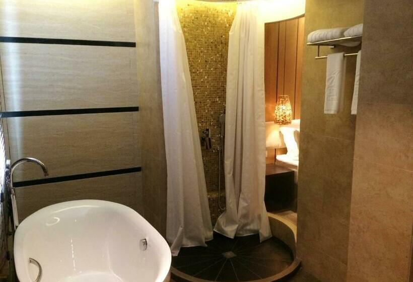 キングサイズベッドのデラックスルーム, Eska