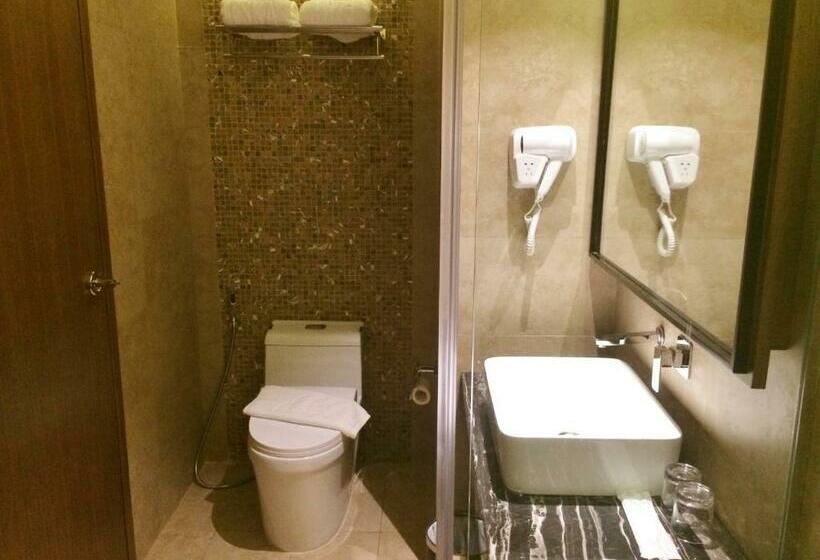 スーペリアールーム, Eska