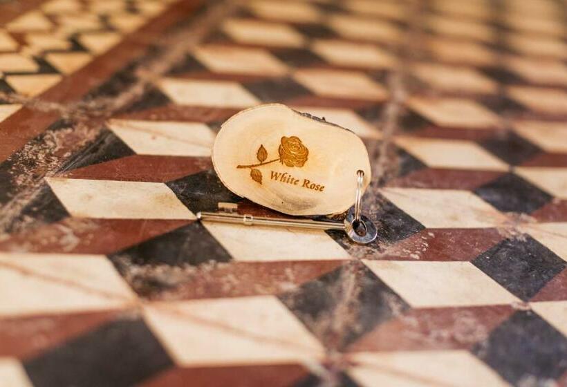 اتاق لوکس, Gul Hanim House Boutique