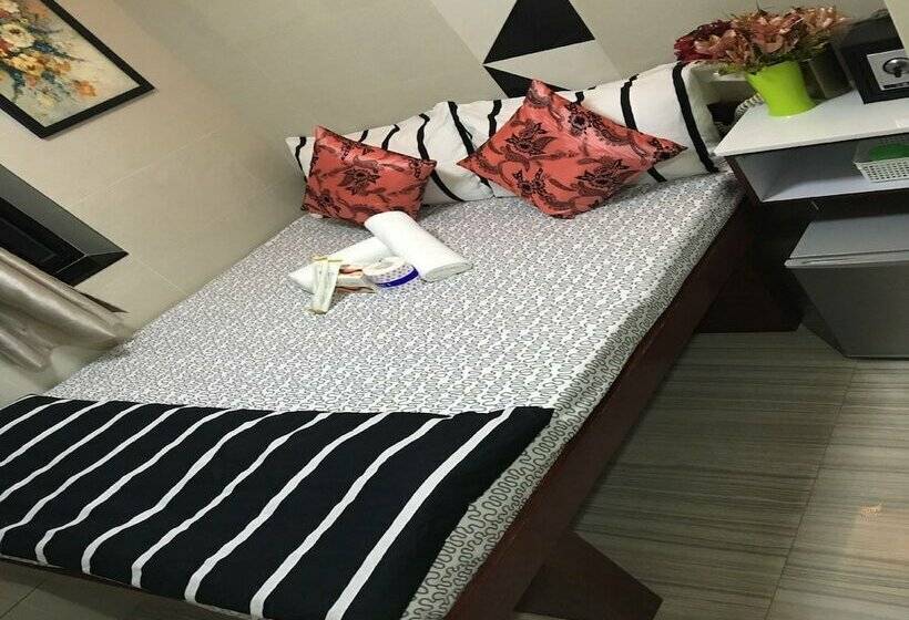 اتاق استاندارد, Hi Inn