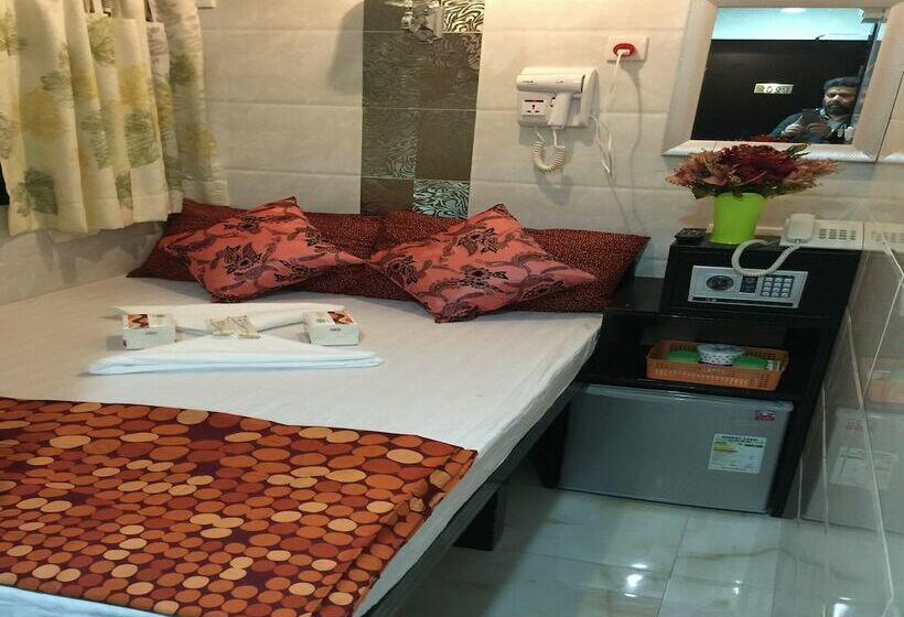 اتاق استاندارد, Hi Inn