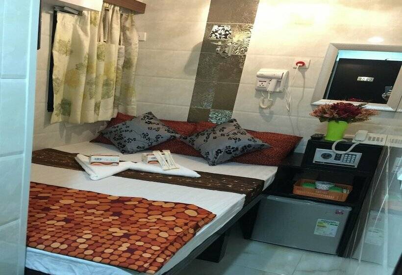 اتاق استاندارد, Hi Inn