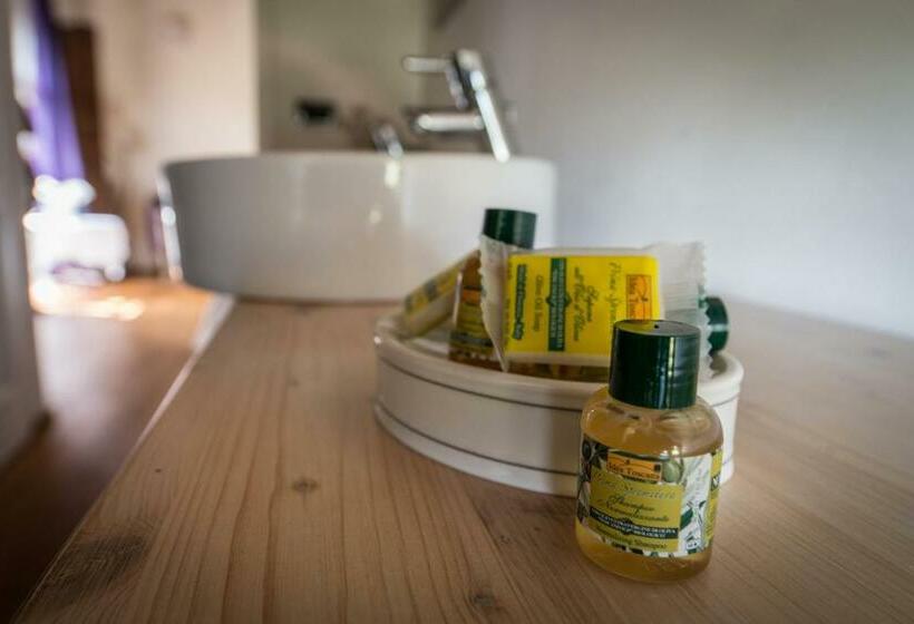 סוויטה, L'albero Di Gamelì