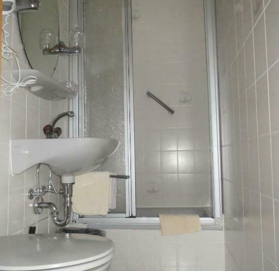 Номер Стандарт, Und Gästehaus Gute Quelle