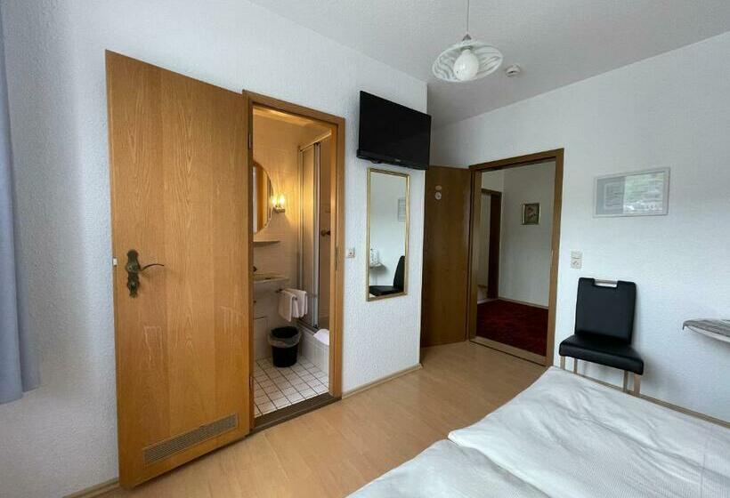 Номер Стандарт, Und Gästehaus Gute Quelle