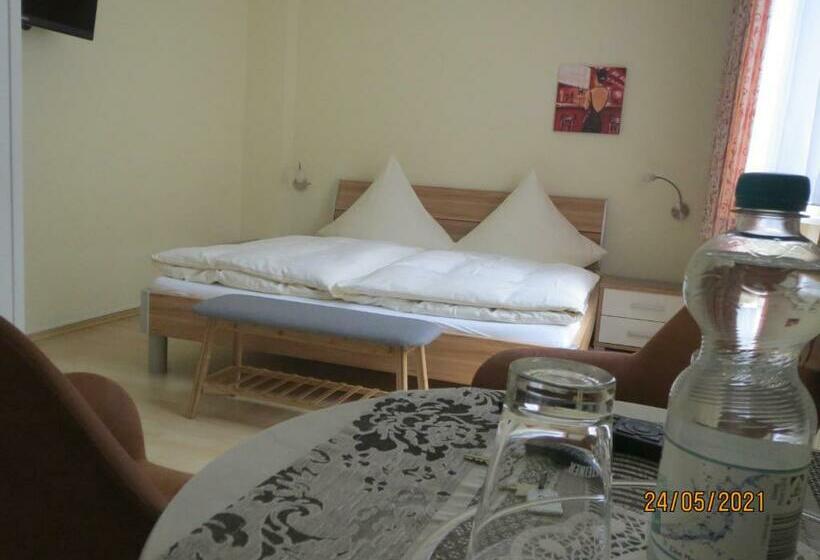 Номер Стандарт, Und Gästehaus Gute Quelle