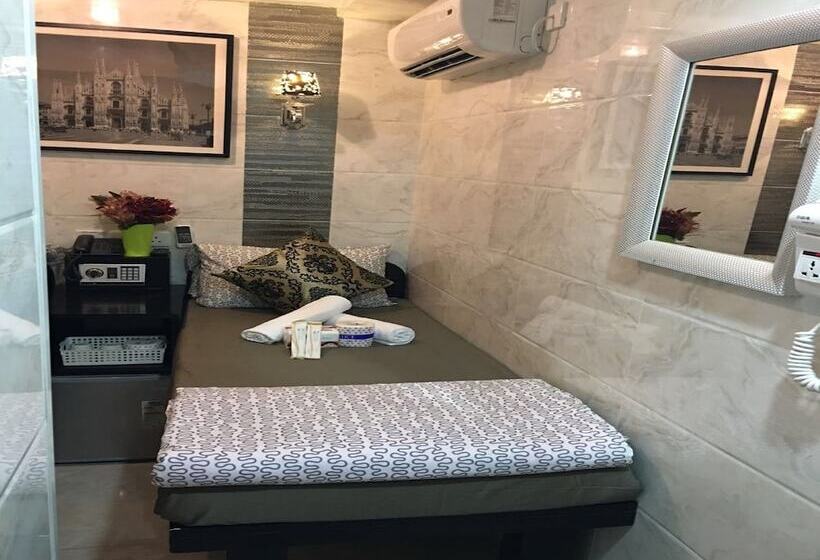 اتاق استاندارد, Hi Inn