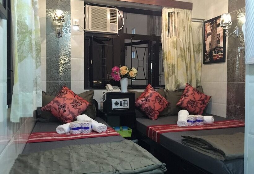 اتاق استاندارد سه نفره, Hi Inn