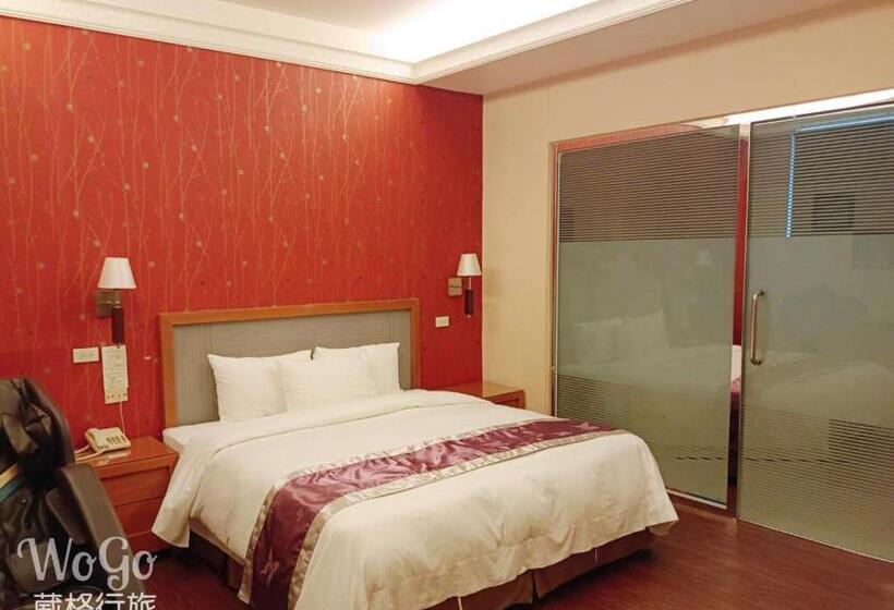 اتاق لوکس, Wogo