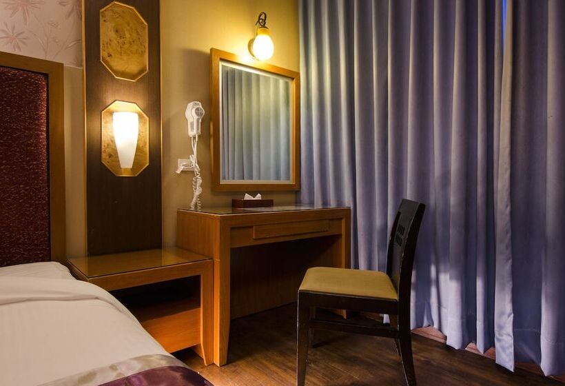 اتاق لوکس, Wogo