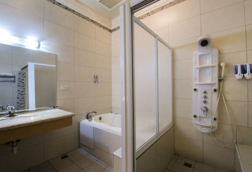 اتاق لوکس, Wogo