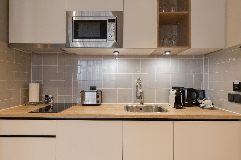 اتاق لوکس, Wogo