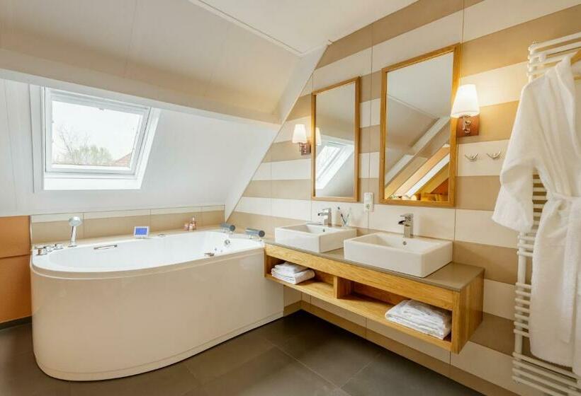 小室, Center Parcs Nordseeküste Bremerhaven