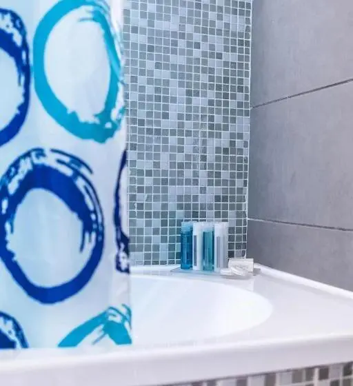 Chambre Standard Vue Piscine, Tsanotel