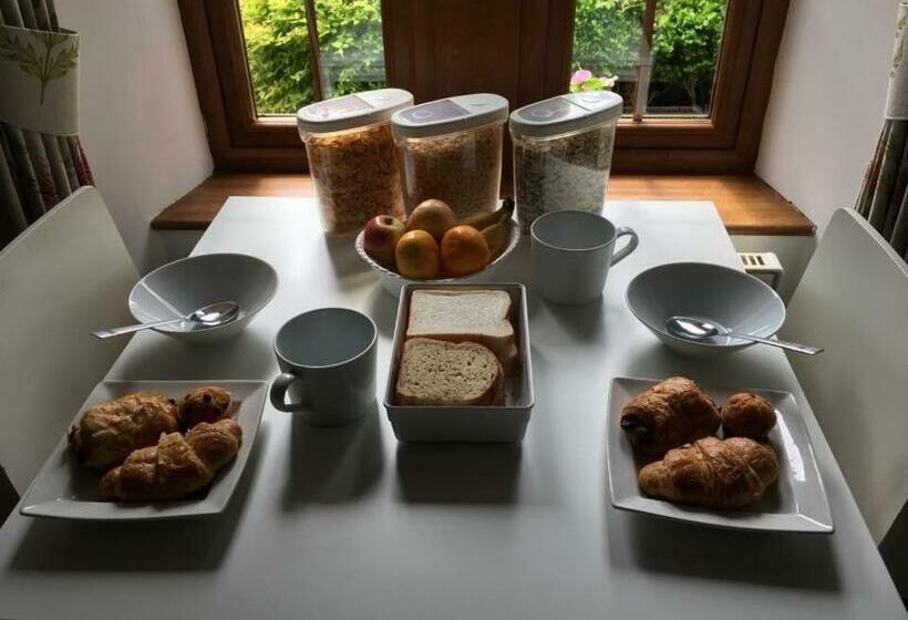 Номер Стандарт, Alderdale B&b