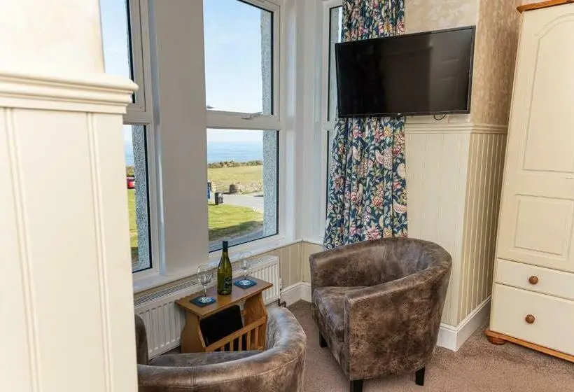 オーシャンビュースタンダードルーム, Bosayne Guest House