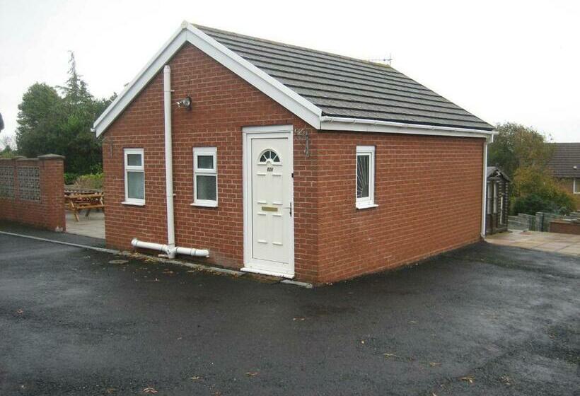 غرفة قياسية, Four Seasons Guest House