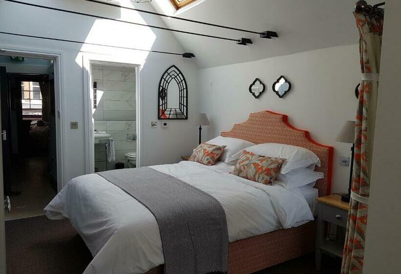 Номер Deluxe, Gilbey S Bar, Restaurant & Townhouse