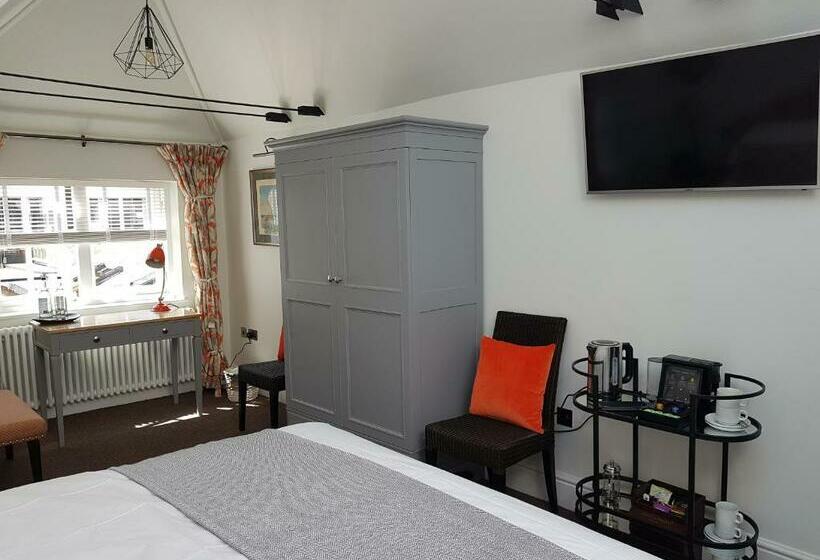 Номер Deluxe, Gilbey S Bar, Restaurant & Townhouse