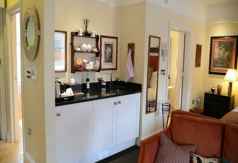 Люкс Повышенной Комфортности, Gilbey S Bar, Restaurant & Townhouse