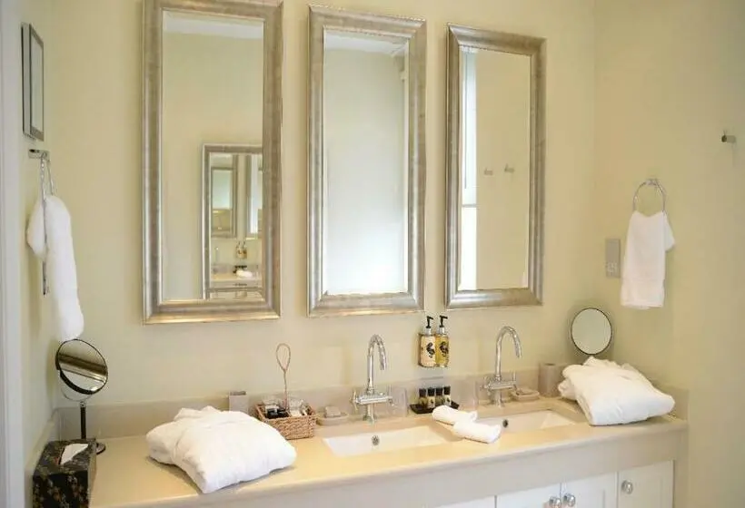 Deluxe-sviitti, Gilbey S Bar, Restaurant & Townhouse