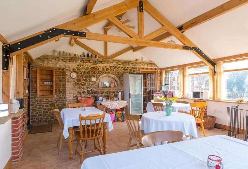 デラックスルーム, Little Abbey Farm