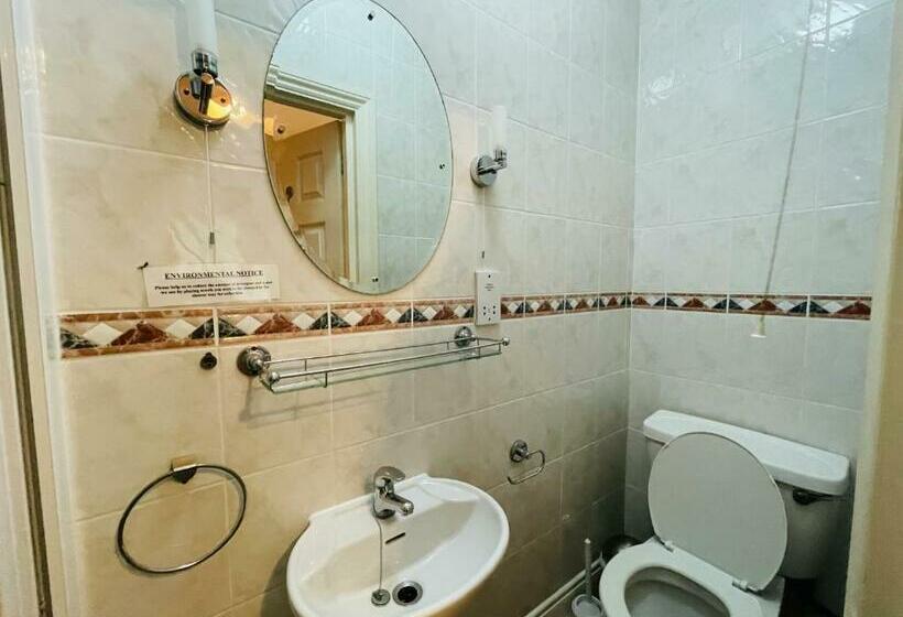 标准间, Pickwicks Guest House