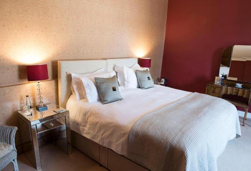 스탠다드 룸, The Priory