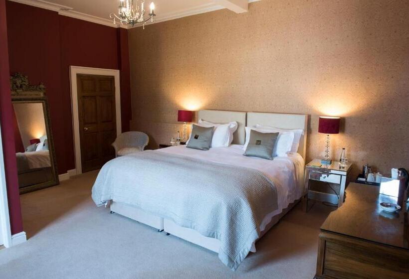 스탠다드 룸, The Priory